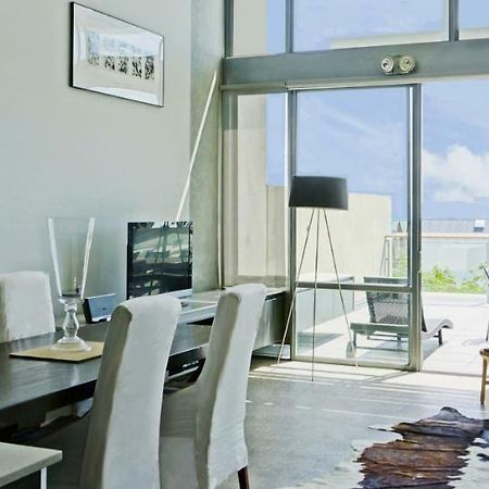 City Fringe Apartment With Sky Tower And City Views Auckland Exteriör bild